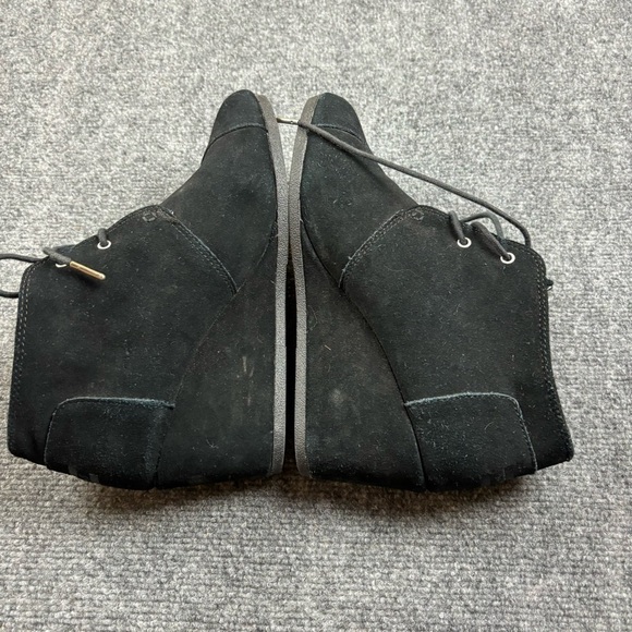 TOMS Women’s Black Suede Desert Wedge Ankle Bootie size: 12 - Picture 5 of 9